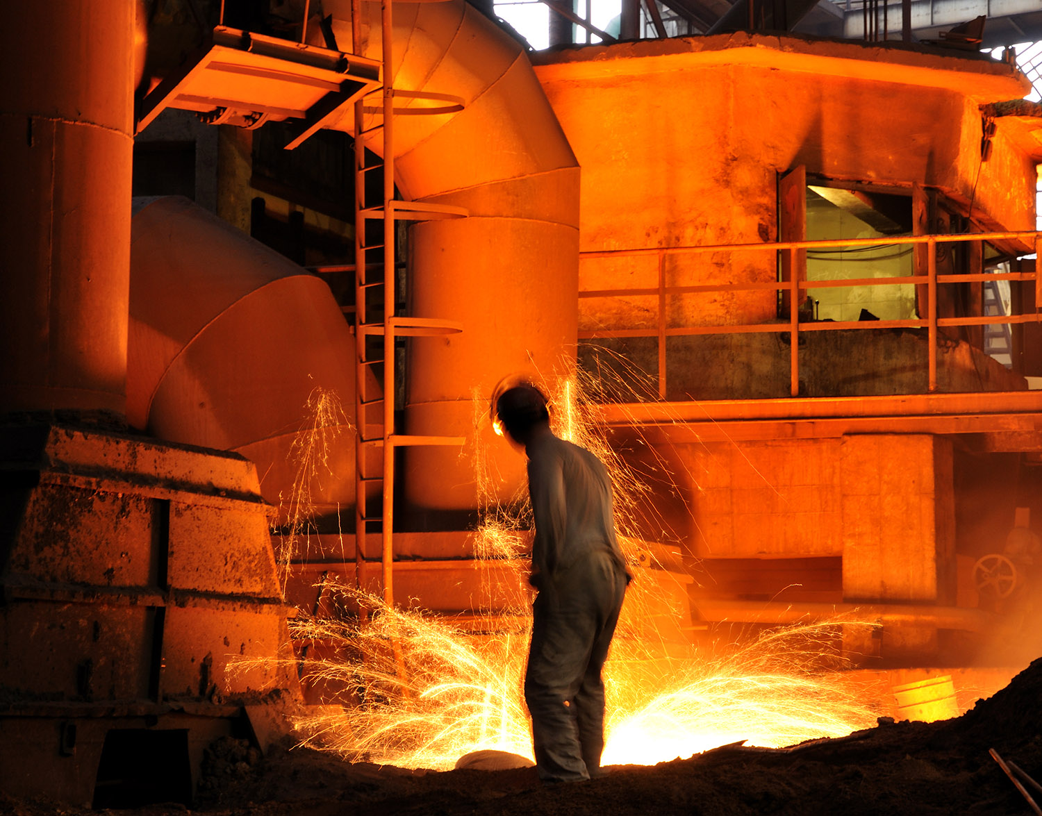 Smelting iron in a foundry